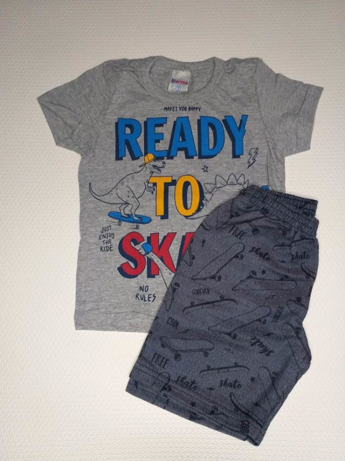 Conjunto camiseta e bermuda